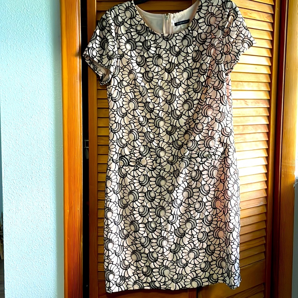 Short sleeves